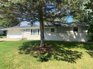 1572 Bruce Ln, Green Bay, WI 54313