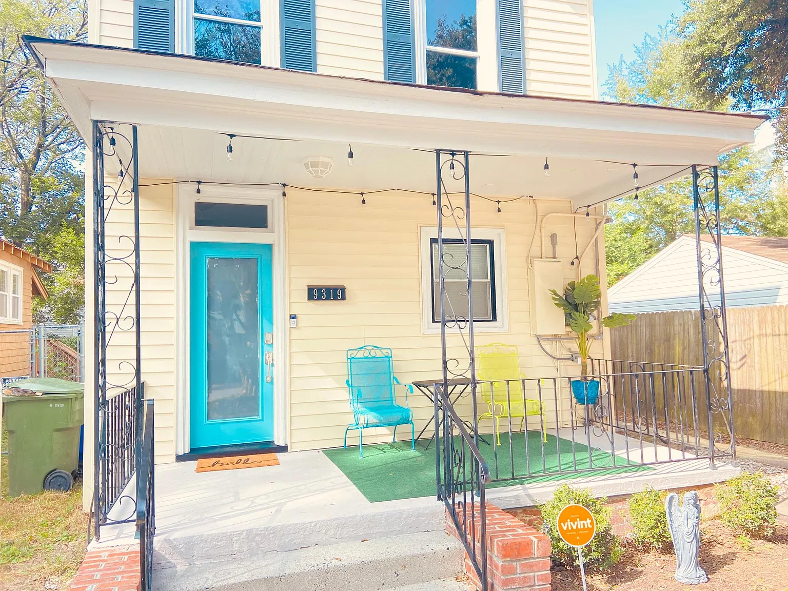 9319 Belgrave Ave — Photo 3