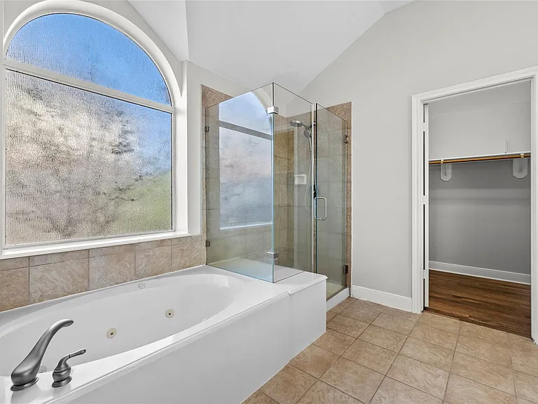 3310 Lake Canyon Ct — Photo 28