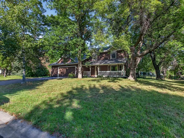 4720 Orchid Ln N, Plymouth, MN 55446