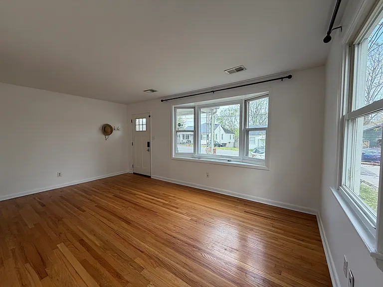 2418 Brasher Ave #A — Photo 5