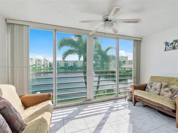 141 SE 3rd Ave APT 203, Dania Beach, FL 33004