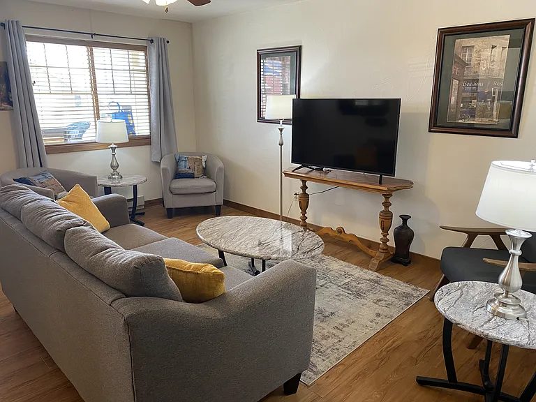 104 W Porphyry St #7 — Photo 8