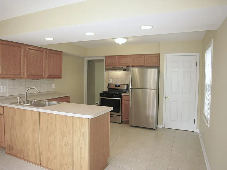 Open kitchen and dining to deck