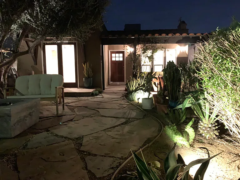 3681 Edenhurst Ave — Photo 3