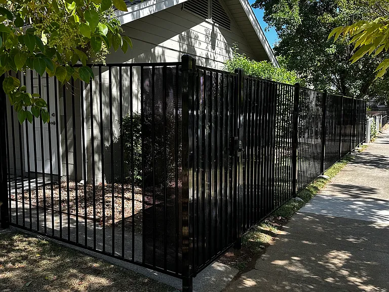 3309 X St #C — Photo 3