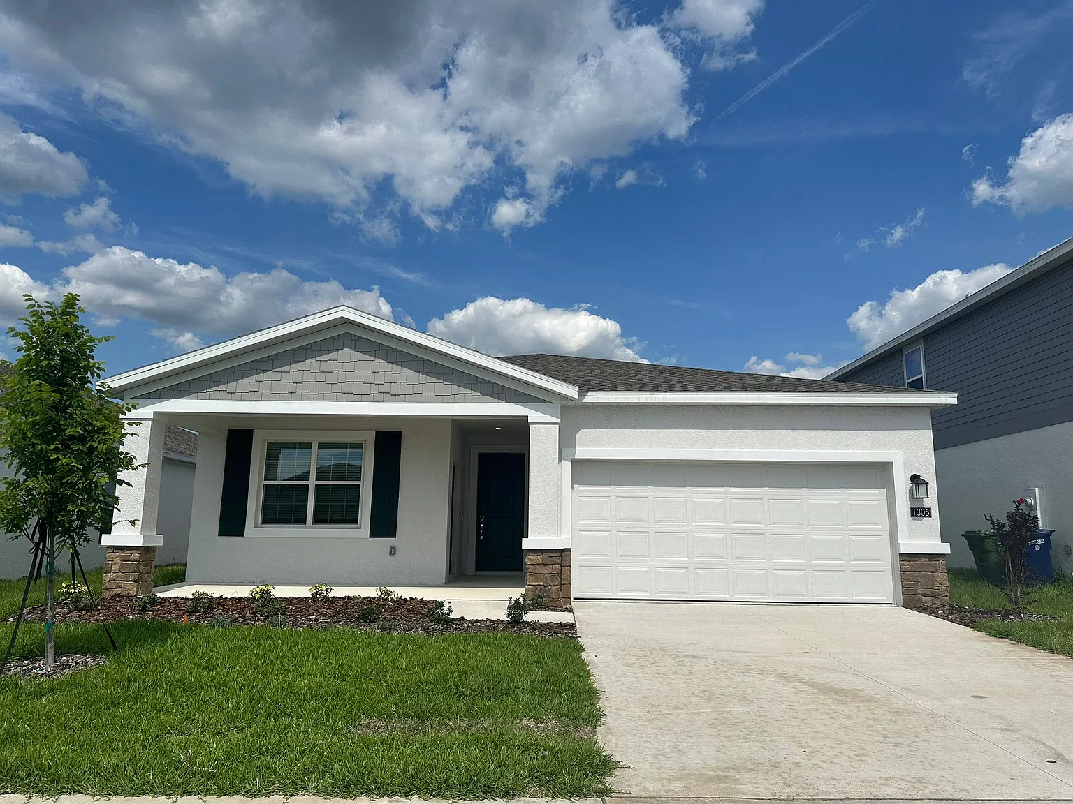 3 bed, 2000 sqft, $1,850 — Photo 1
