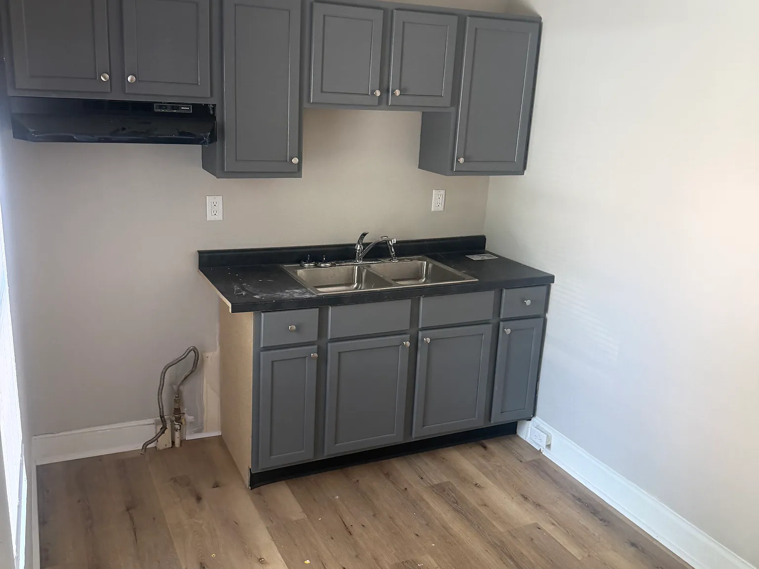 1 bed, 600 sqft, $800 — Photo 2