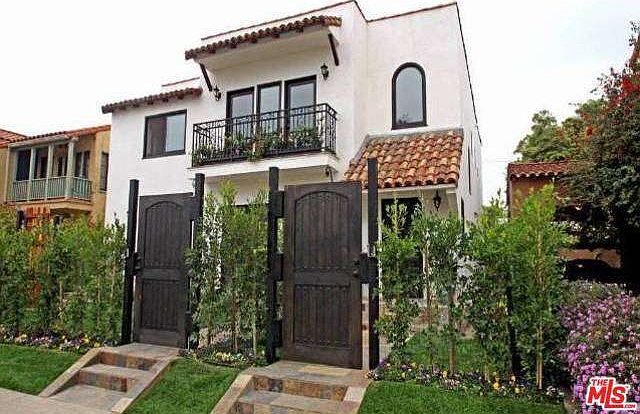 1st image of 829 S Curson Ave