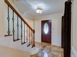 1403 Roanwood Dr, Houston, TX 77090