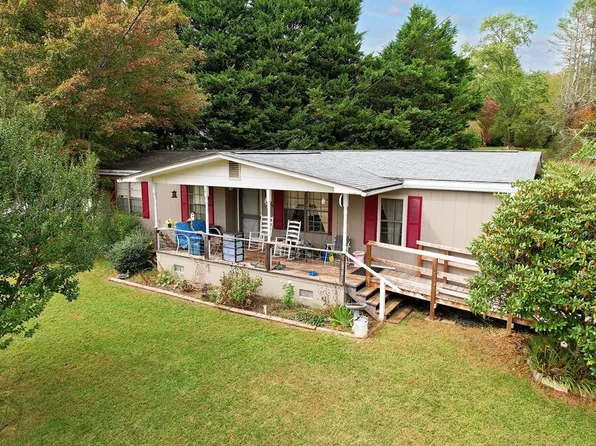 1587 Old Murphy Rd, Franklin, NC 28734