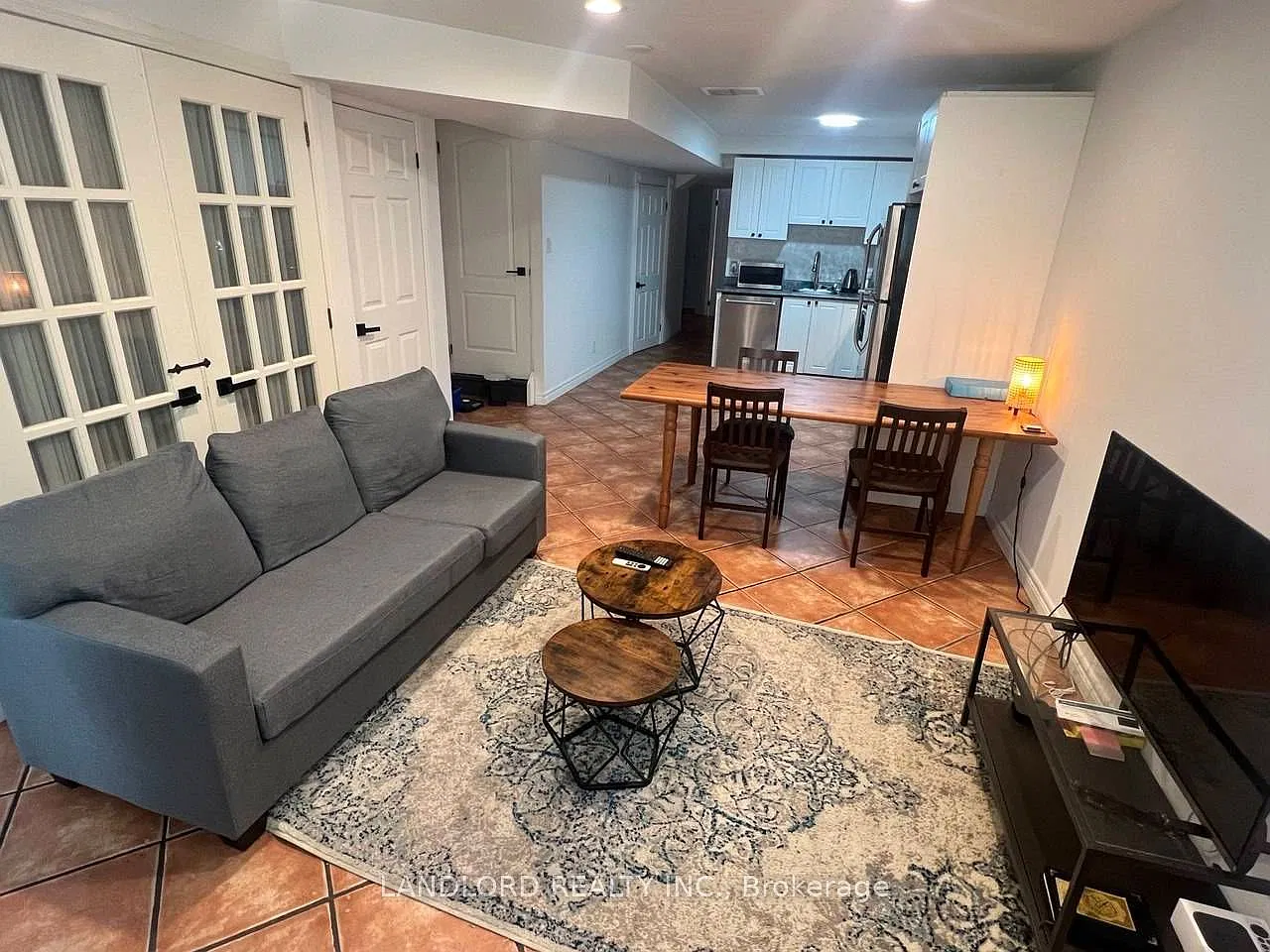 2 bed, $2,500 — Photo 4