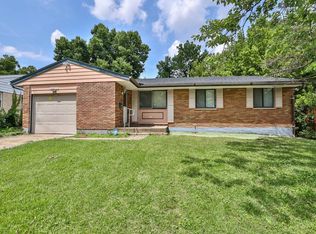 2048 Sevenhills Dr, Cincinnati, OH 45240