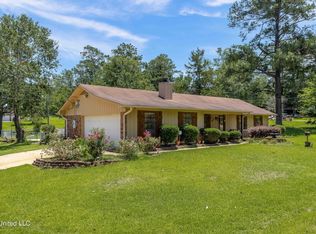 3968 Forest Lake Dr, Jackson, MS 39212
