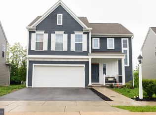 1722 Bradley Dr, Harrisburg, PA 17110