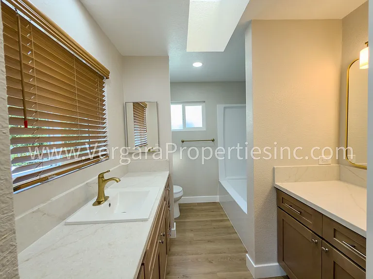 1136 Gian Dr — Photo 18