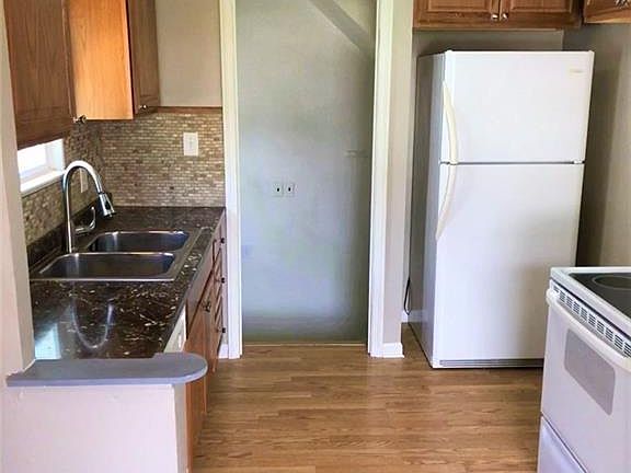 4th image of 4211 Grantwood Dr