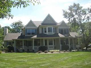 1st image of 7 Heritage Ct