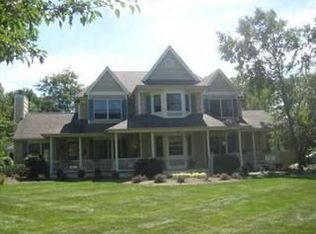 7 Heritage Ct, Warwick, NY 10990