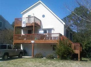 806 W Sportsman Dr, Kill Devil Hills, NC 27948