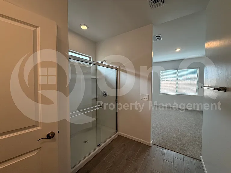 6901 W Sweetshade Ln — Photo 24