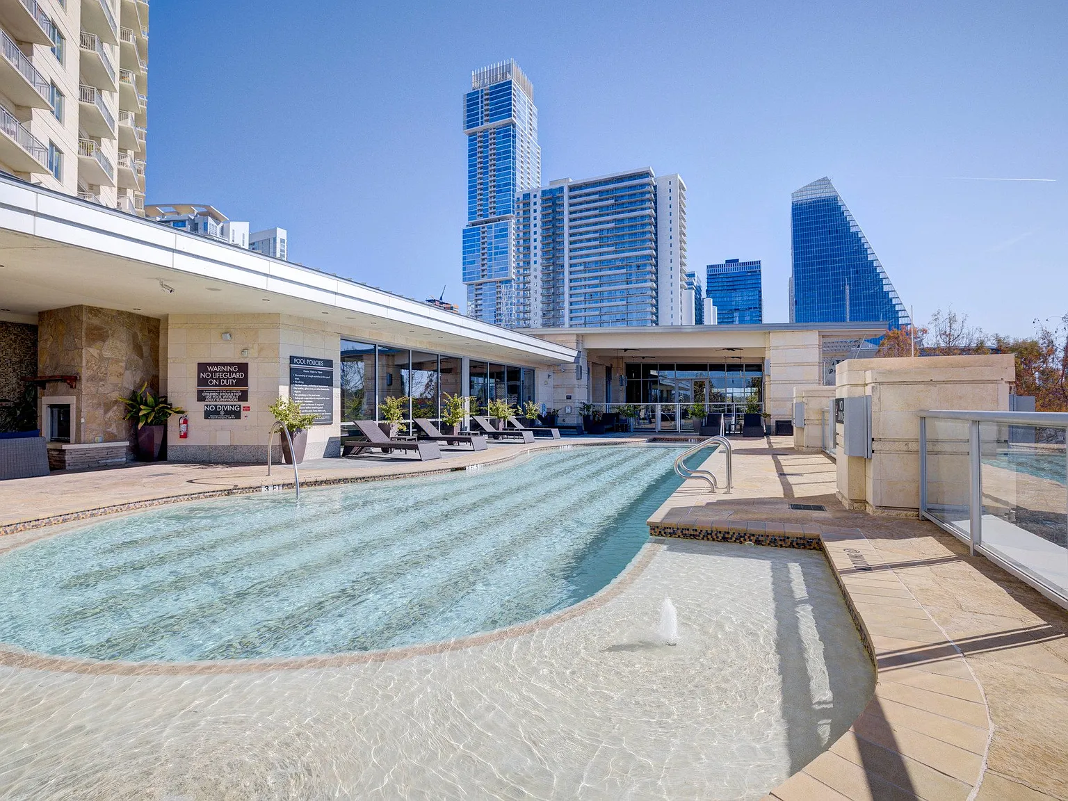 Gables Park Tower — Photo 3