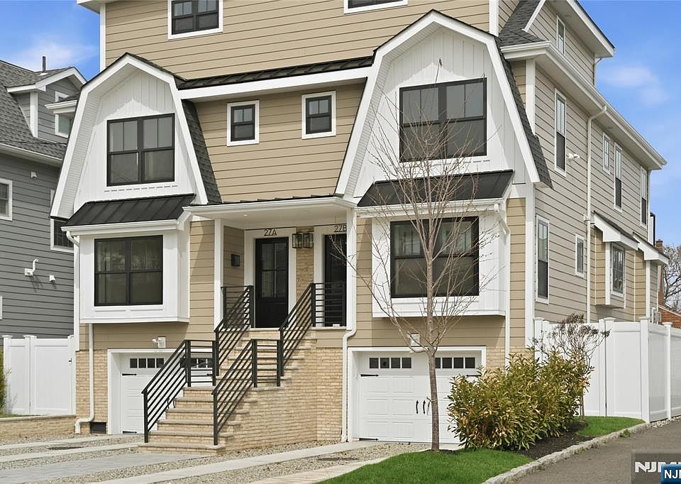 1st image of 27 Willow St