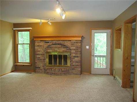 3rd image of 1413 Independence Ct