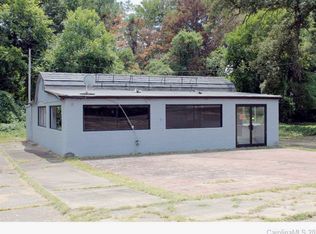 2221 E Ozark Ave, Gastonia, NC 28054
