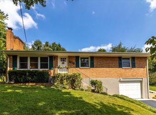 4379 Sheldon Dr, Roanoke, VA 24018