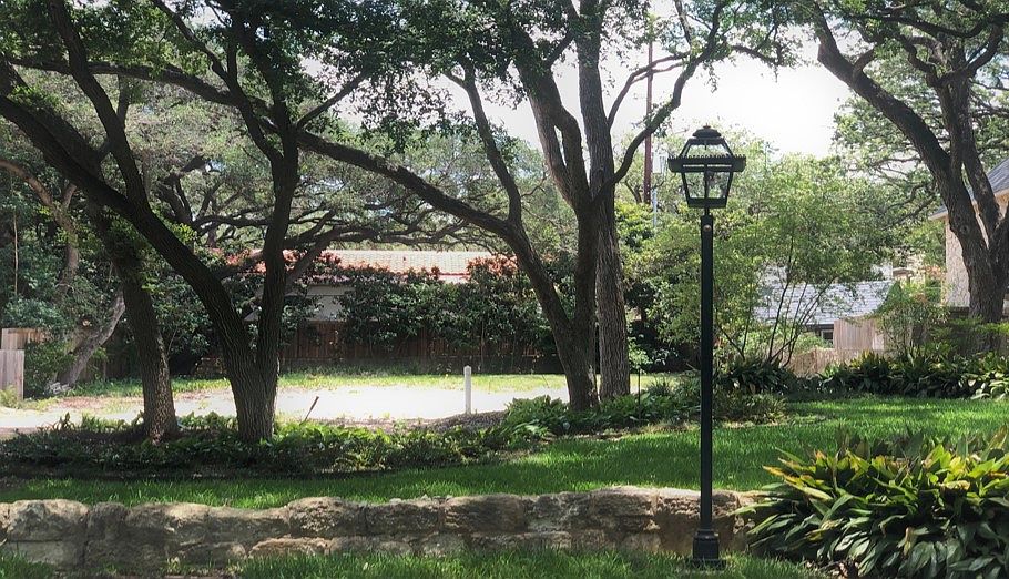 1st image of 138 Park Hill Dr
