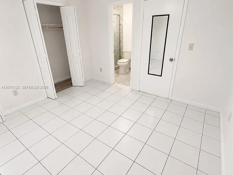 2219 SW 137th Pl — Photo 18
