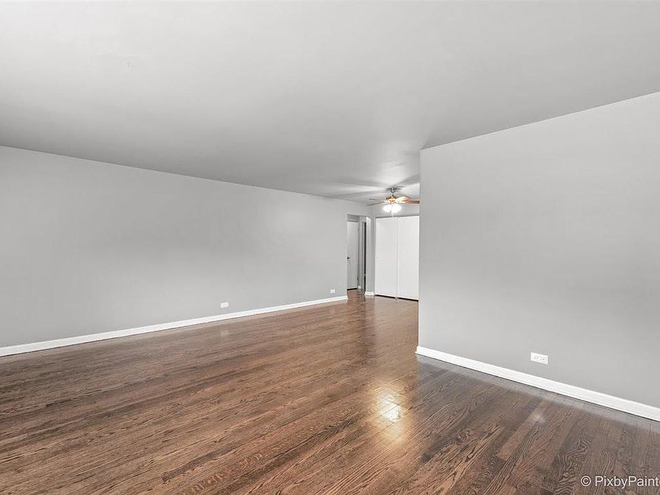 1st image of 7439 N Winchester Ave Unit 107