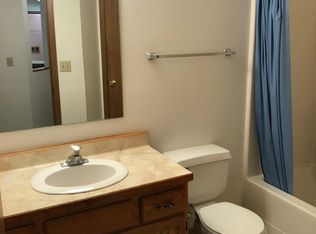 2801 23rd Ave S #223, Fargo, ND 58103