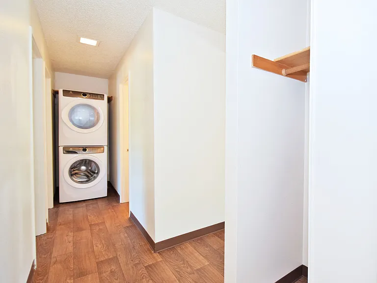 Timberwood Apartments — Photo 20