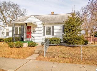 914 Oakdale Ave, Jackson, MI 49203