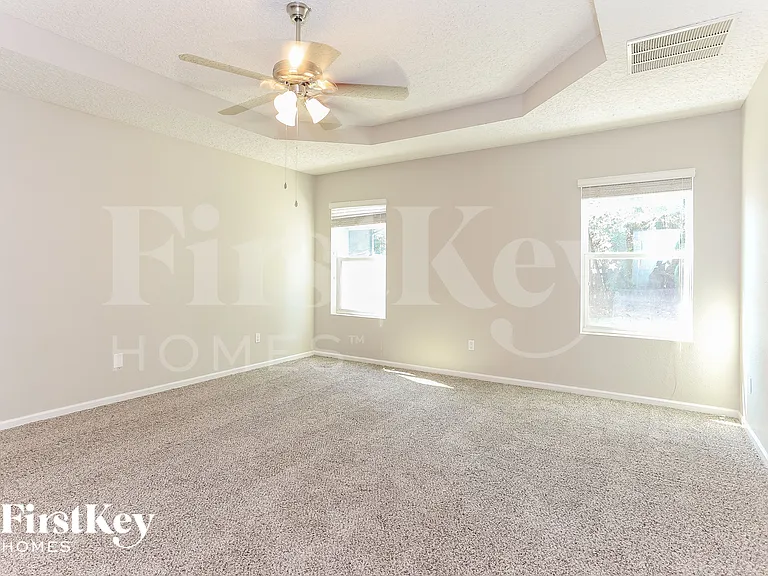 16240 Dowing Creek Dr — Photo 8
