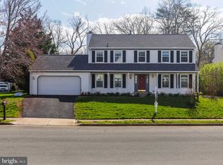 5717 Rocky Run Dr, Centreville, VA 20120