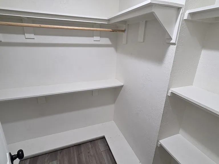 4848 FM 2484 — Photo 18