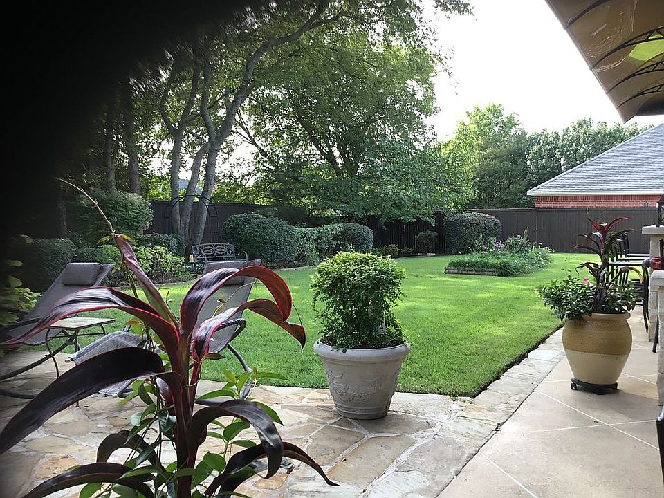 2nd image of 832 Forest Lakes Dr