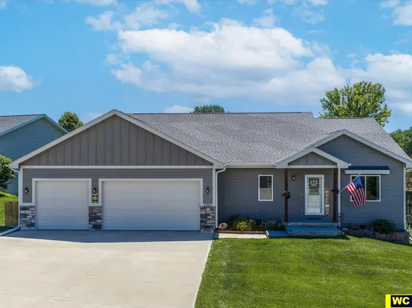 2880 Ravae Ln, Blair, NE 68008