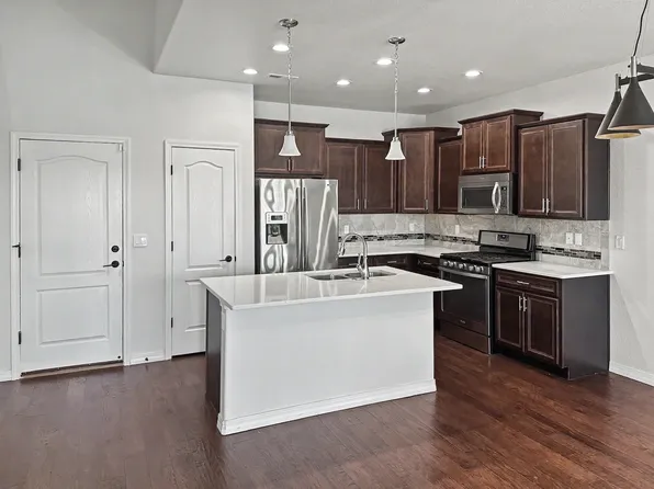1743 Portland Gold Dr, Colorado Springs, CO 80905