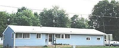 2nd image of 101 6th Ave