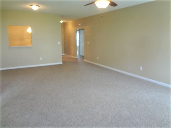 2nd image of 5653 Loudon Dr