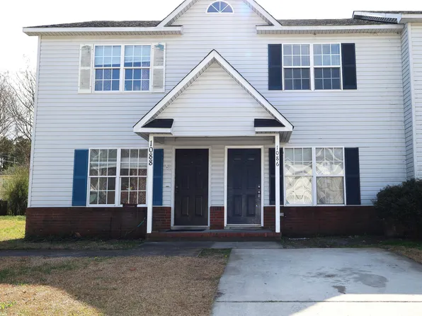 1086 W Pueblo Dr, Jacksonville, NC 28546