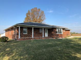 7461 Old Moro Rd, Moro, IL 62067