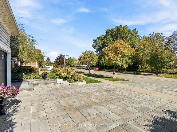 5th image of 6 Forecastle Rd