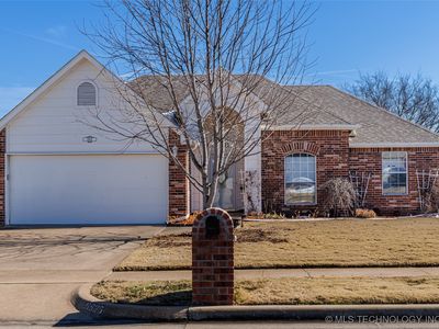 11925 S 268th East Ave, Coweta, OK, 74429