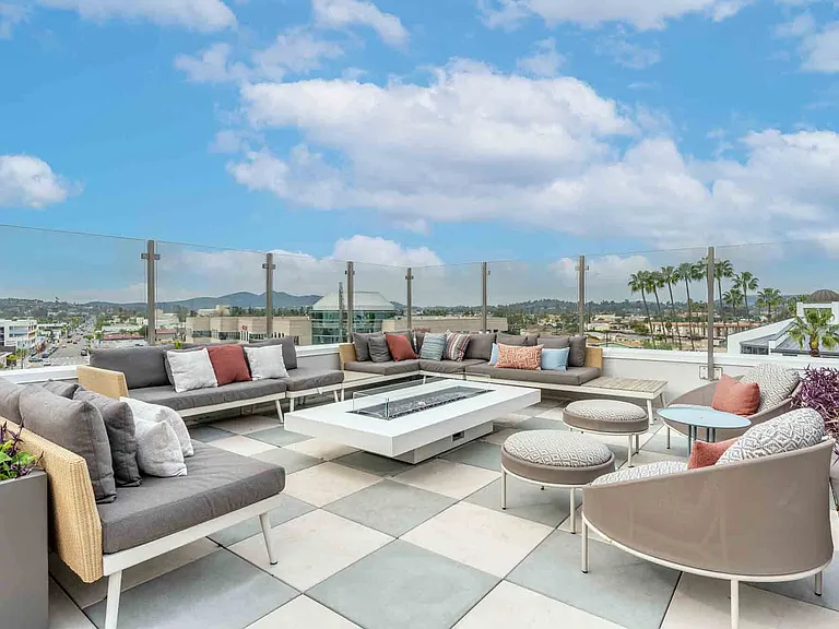 Rooftop Lounge with firepit