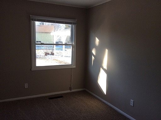 5th image of 2836 Eagledale Dr